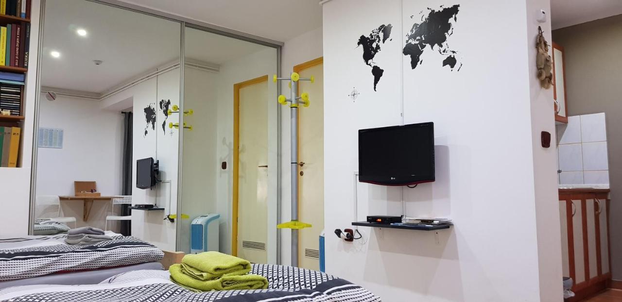 Apartman I Studio Apartman Majoli Kukuljanovo Ngoại thất bức ảnh