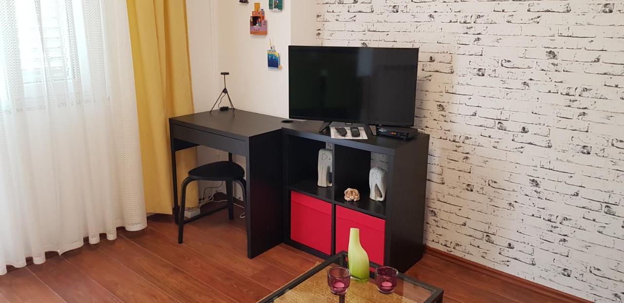 Apartman I Studio Apartman Majoli Kukuljanovo Ngoại thất bức ảnh